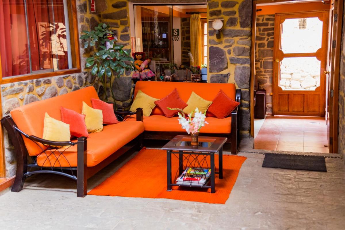 Tikawasi Valley - Ollantaytambo